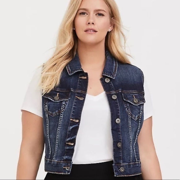TORRID DARK WASH DENIM VEST - Picture 4 of 9